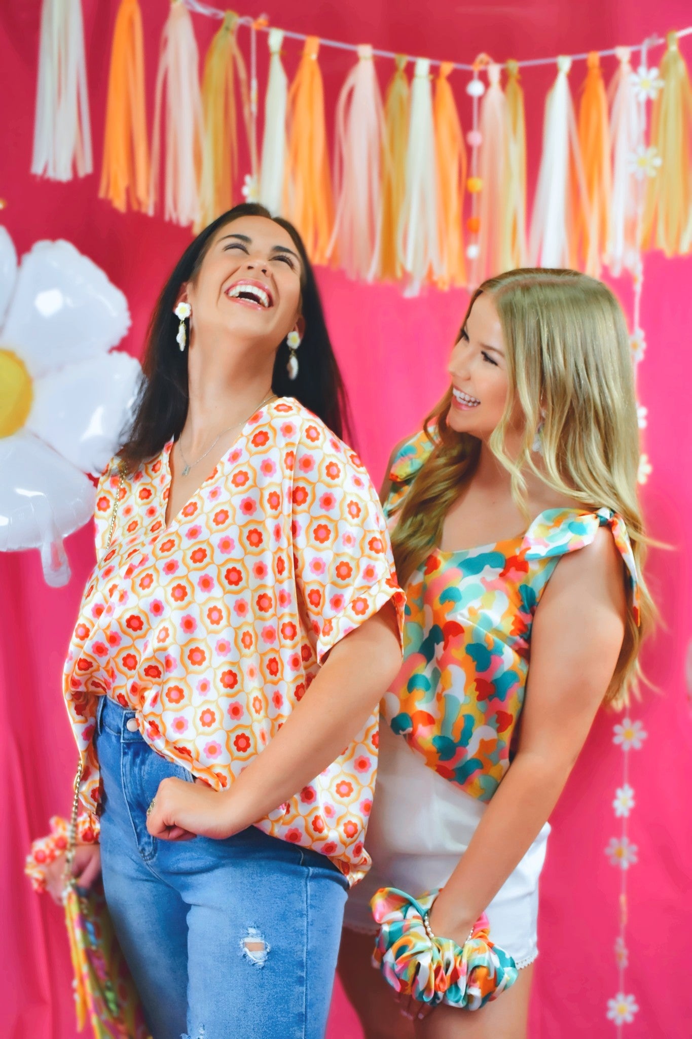 *Handmade* Retro Daisies - Selena Boxy V-neck Tunic!