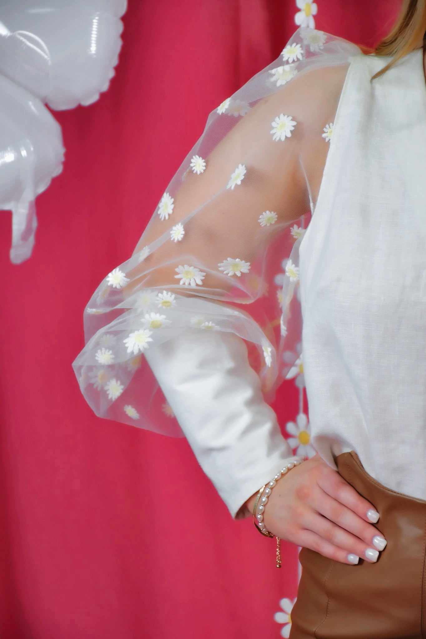 *Handmade* Darlin' Daisy Puff Mesh Sleeve Linen Blouse